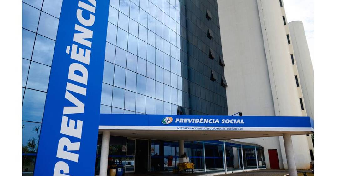 INSS libera pagamentos de até R$ 4.237 na próxima semana; confira quem recebe