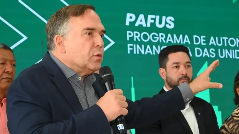 “A Saúde será prioridade máxima nos próximos 2 anos e meio”, diz prefeito Sandro Mabel