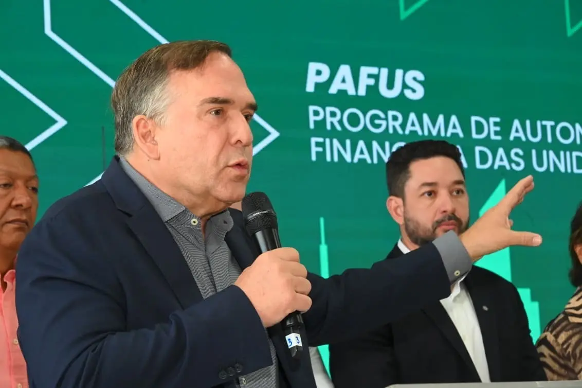 “A Saúde será prioridade máxima nos próximos 2 anos e meio”, diz prefeito Sandro Mabel