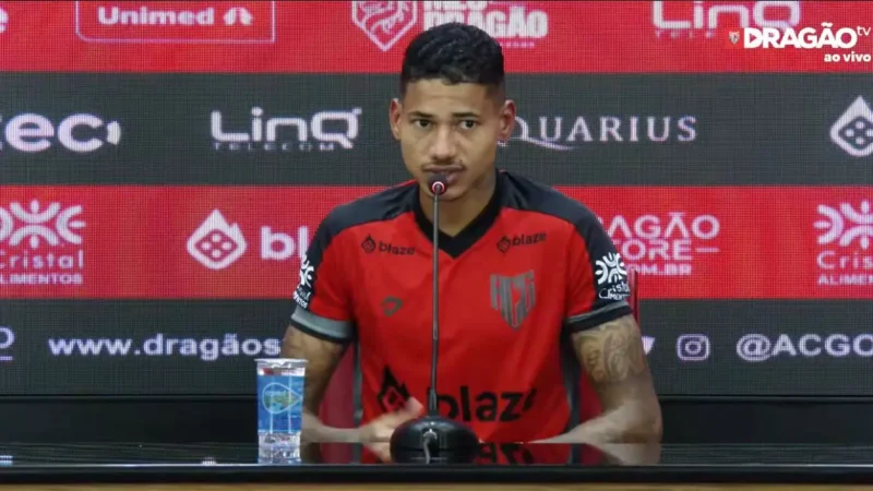 “A gente fala como se fosse uma final”, diz Marrony ao projetar duelo contra o Juventude