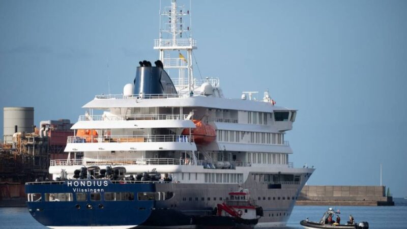 Ocupantes do navio afetado pelo hantavírus estão sendo repatriados para seus países