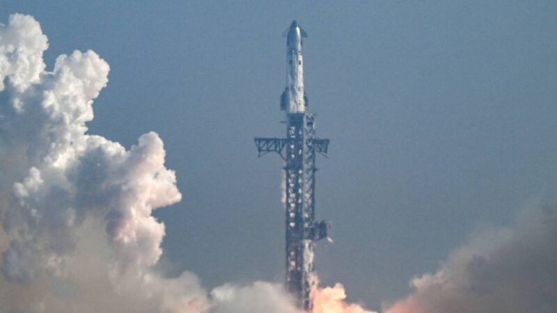 SpaceX lança última versão de seu megafoguete Starship