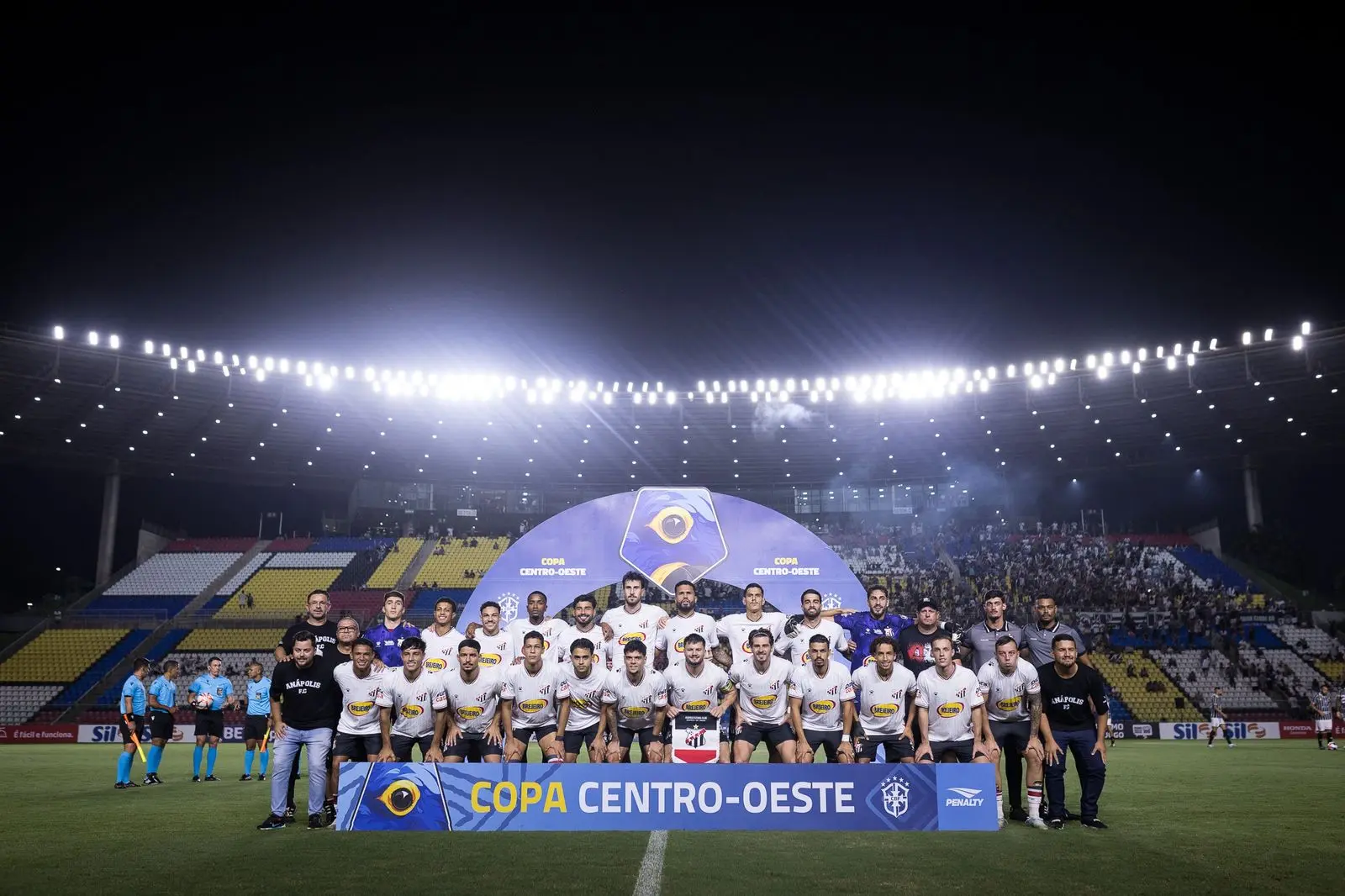 Anápolis marca no último lance e, mesmo com derrota, conquista inédito título da Copa Centro-Oeste