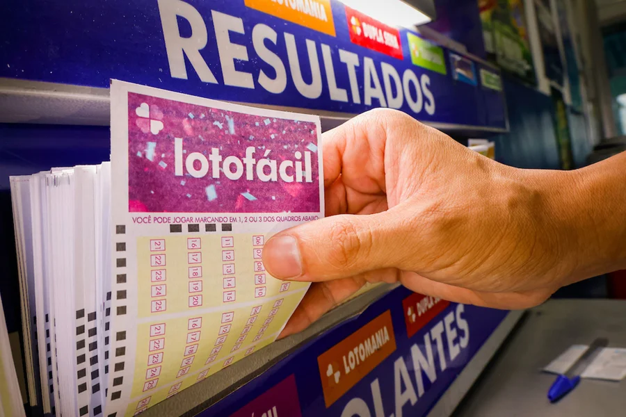 Aposta de Jussara acerta Lotofácil e leva R$ 622 mil