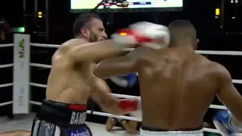 Bambam derrota Davi Brito por nocaute no Fight Music Show 8