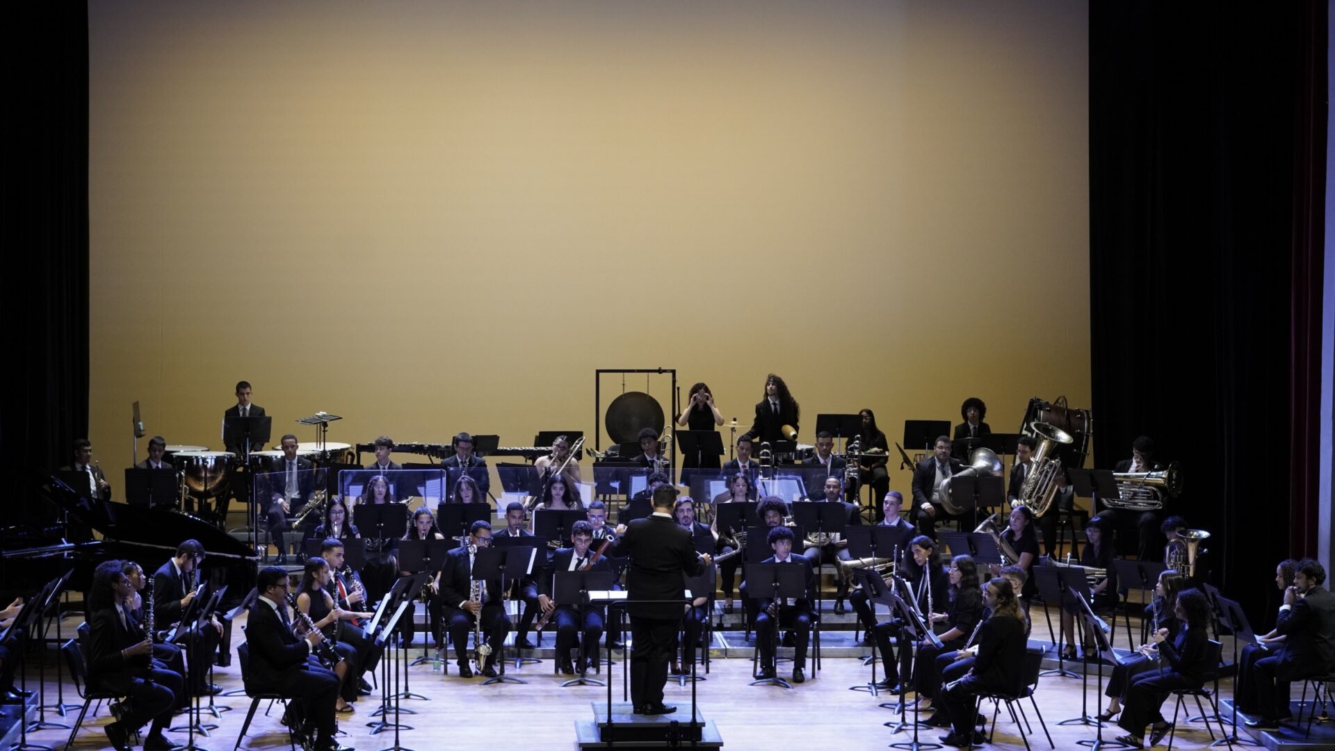 Banda Sinfônica realiza concerto gratuito no Basileu França