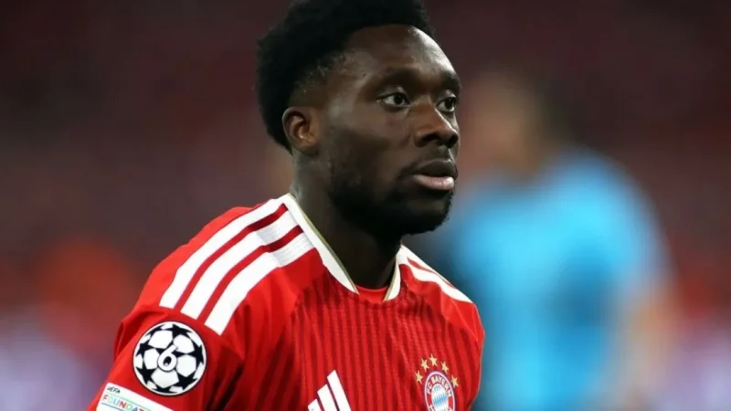 Bayern confirma lesão de lateral, que pode ficar fora da Copa do Mundo