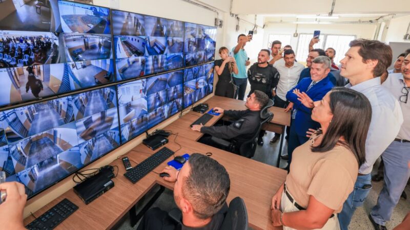 Daniel reforça segurança com novo presídio em Formosa