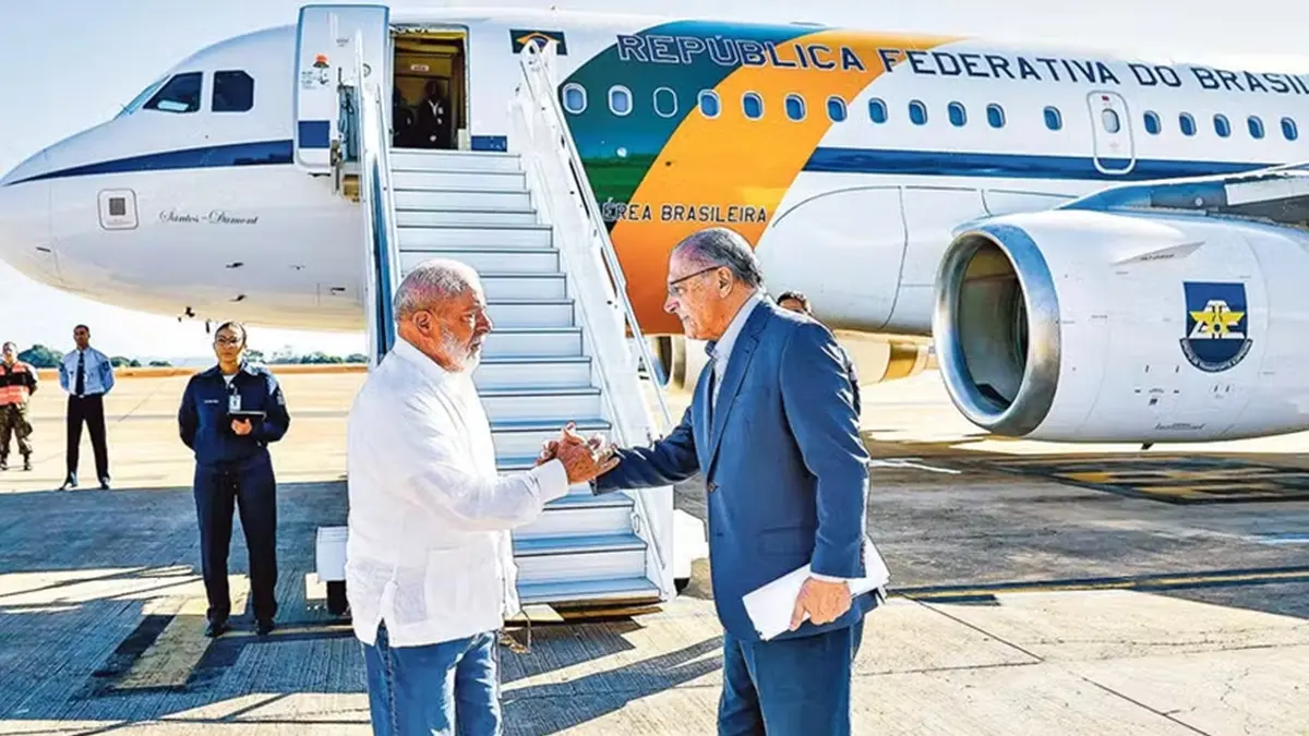 Deputado quer voos da FAB somente para presidente e vice; entenda exceções