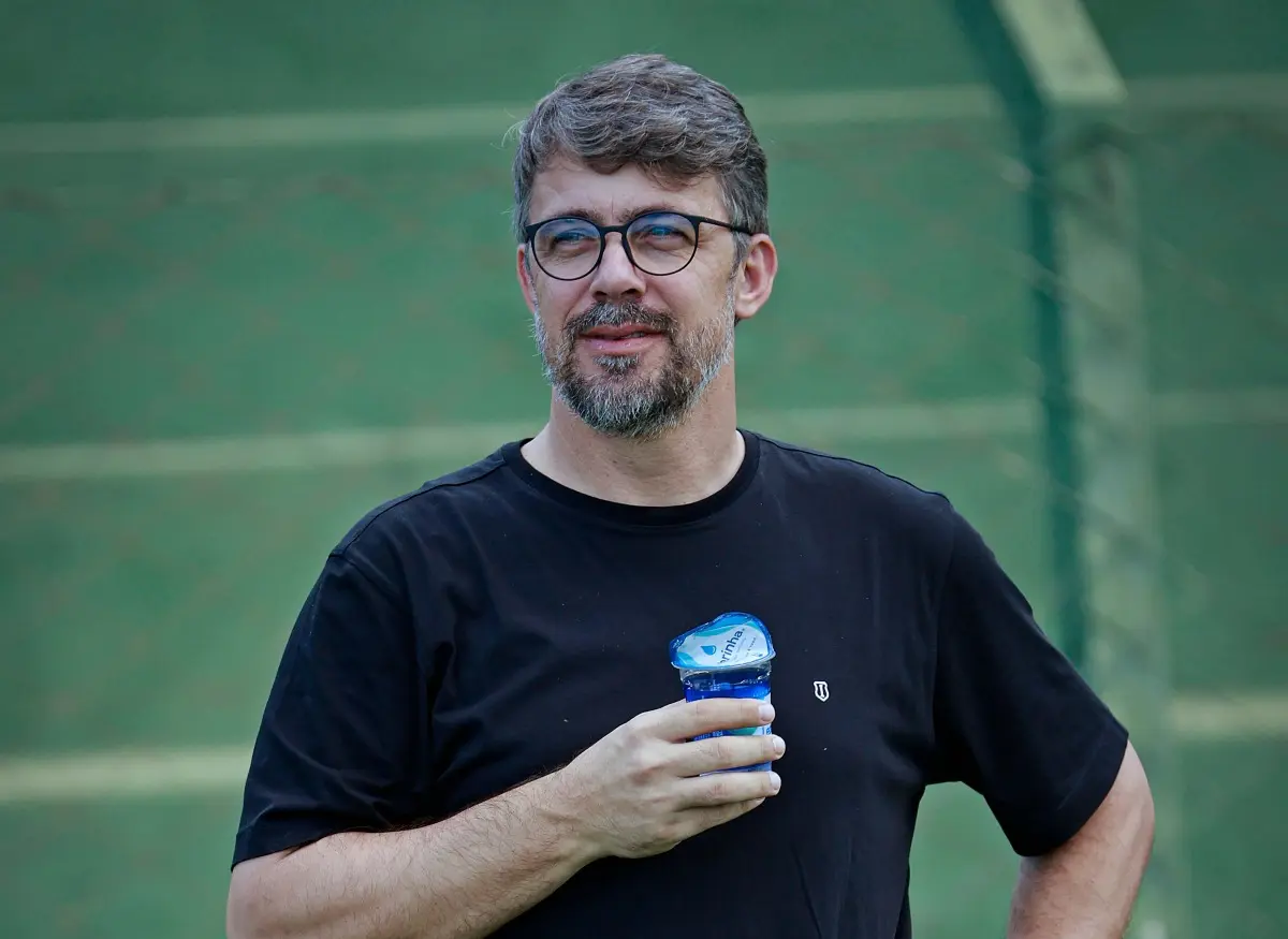 Diretoria do Goiás mantém Daniel Paulista e Michel Alves pede voto de confiança da torcida
