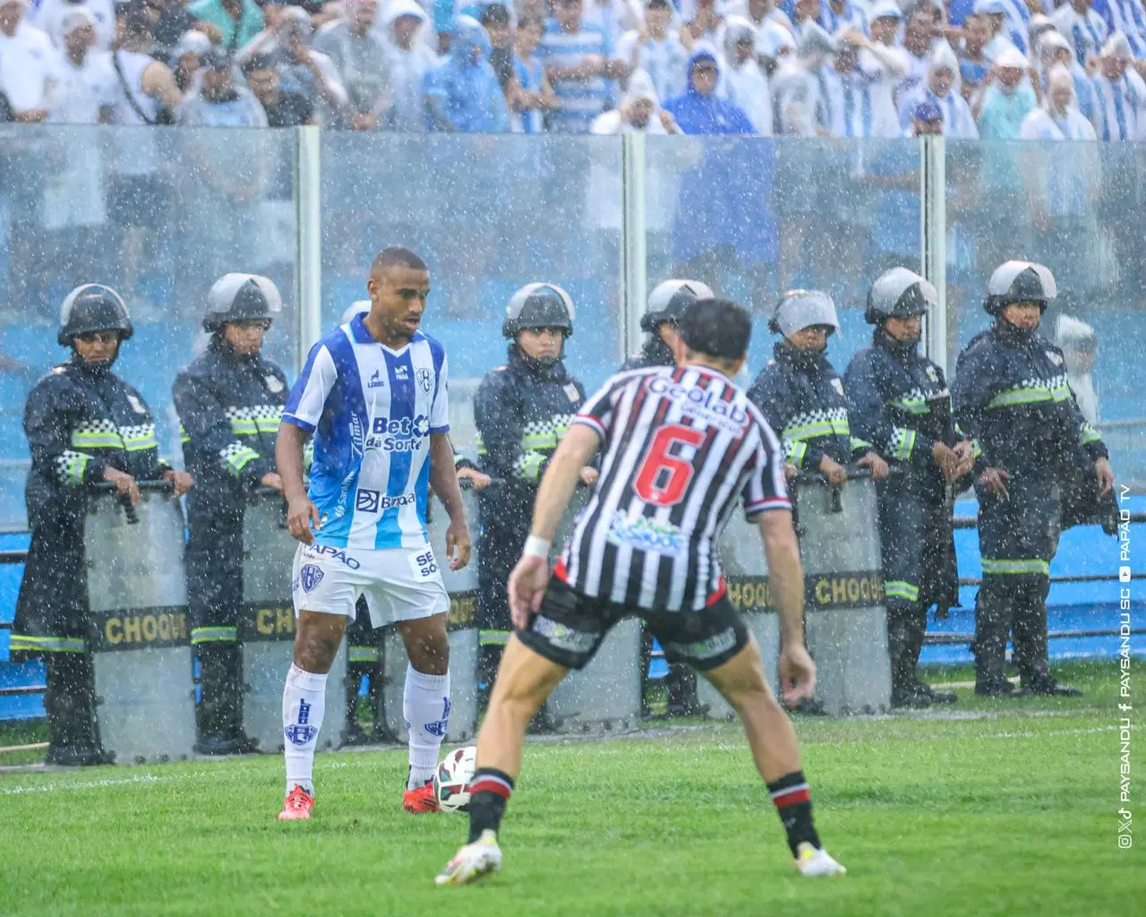 Em jogo polêmico, Anápolis perde para Paysandu e segue na zona de rebaixamento da Série C