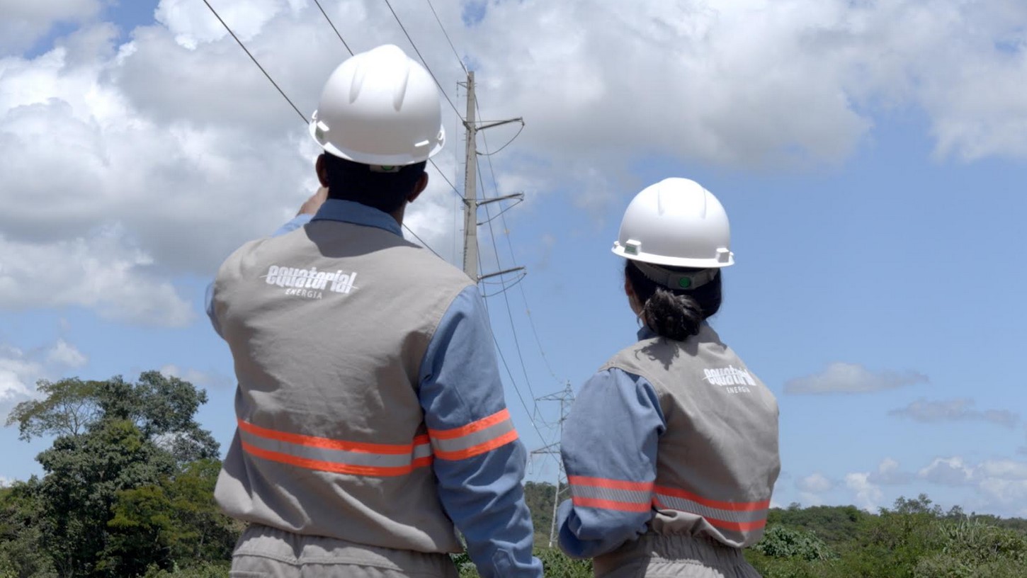 Equatorial amplia rede elétrica em três cidades de Goiás