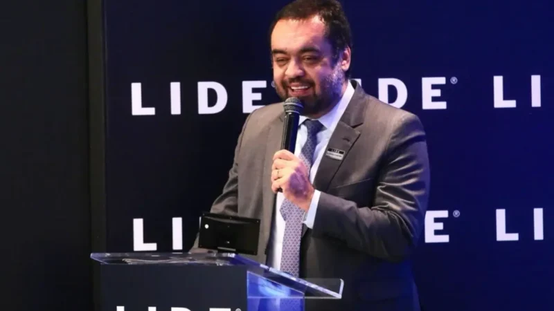 Ex-governador Cláudio Castro é alvo de operação da PF no RJ