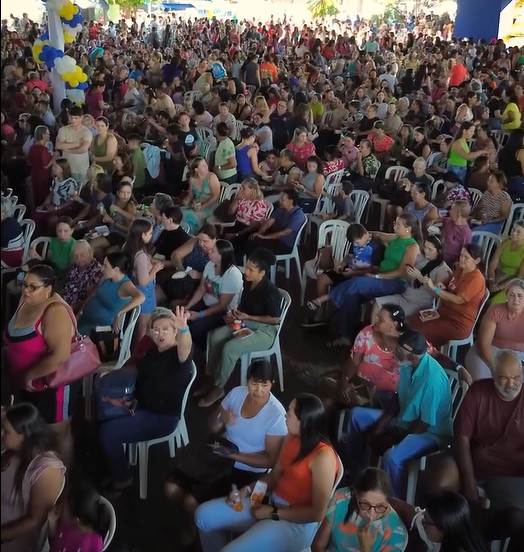 Festa das Mães emociona famílias em São Luís Montes Belos