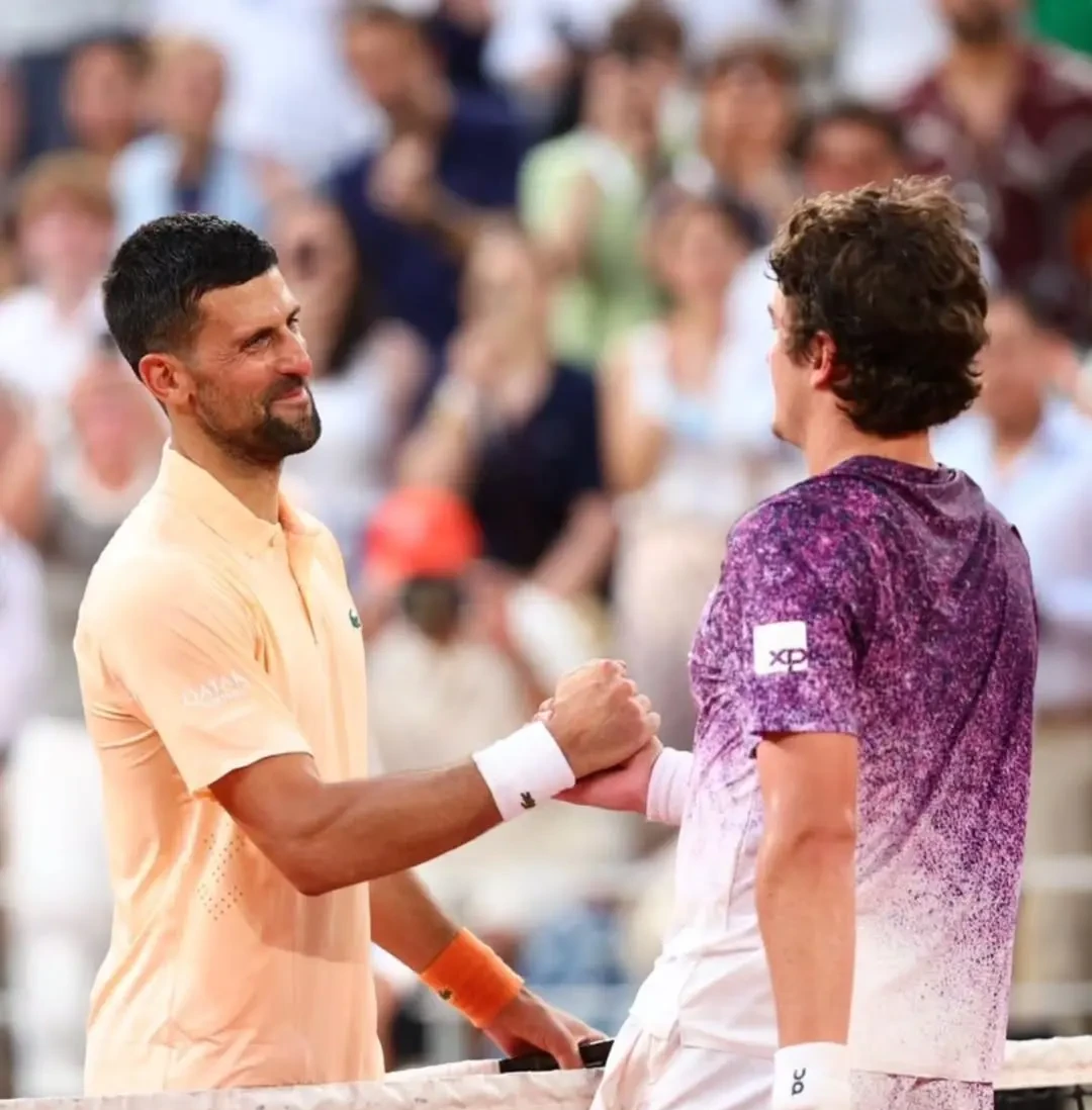“Foi incrível”, reconhece Djokovic sobre João Fonseca, após virada histórica do tenista brasileiro