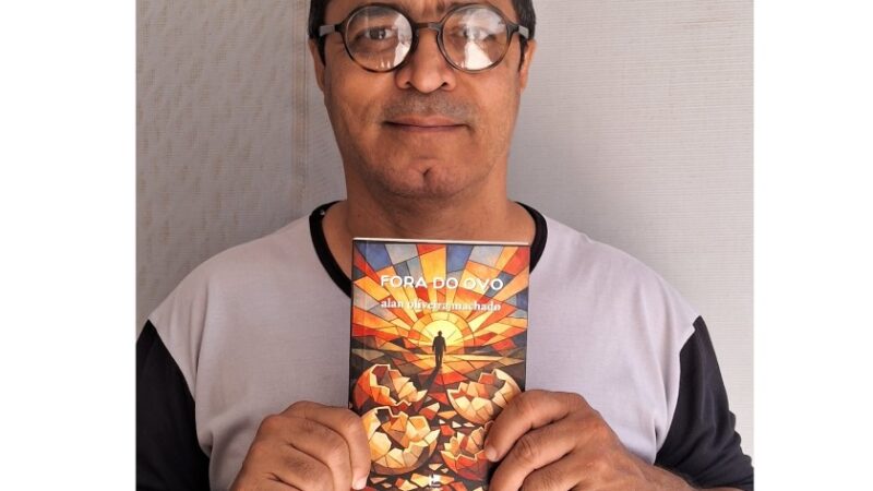 “Fora do ovo” é livro a ser lançado na noite desta sexta-feira