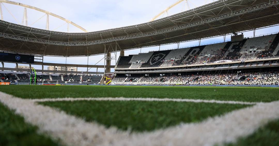 Botafogo x Corinthians no Brasileirão: onde assistir, horário e escalações