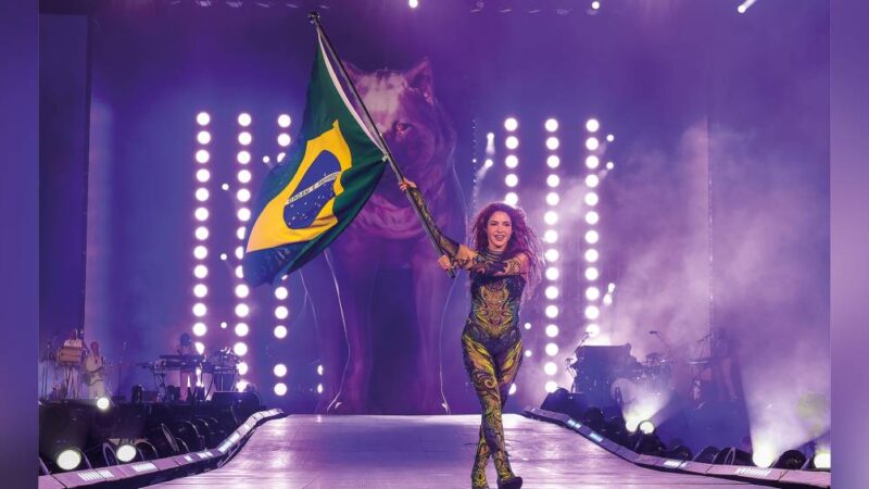 ‘O público me deu força’, diz Shakira sobre notícia difícil no dia do show em Copacabana