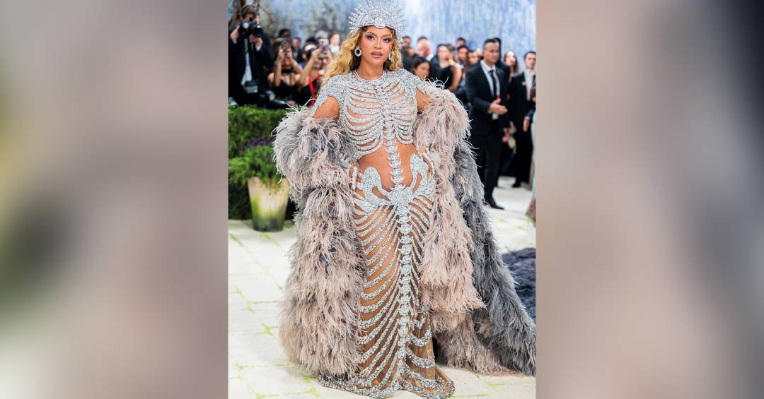 Beyoncé transforma rara aparição pública em evento familiar de luxo