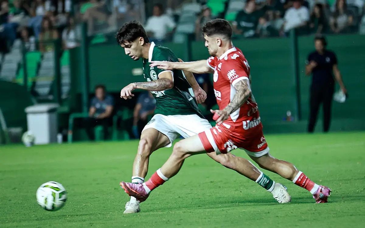Goiás x Vila Nova; confira quais os desfalques das equipes para o clássico e as prováveis escalações
