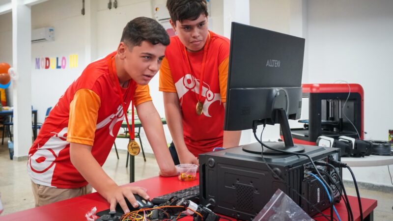 Governo e Anápolis fecham parceria para laboratórios StartUp
