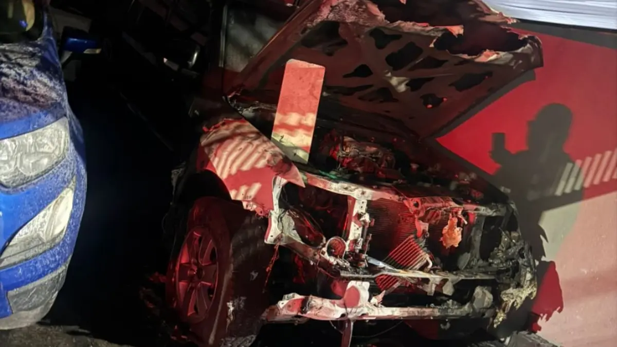 Homem é preso em Goiânia por atear fogo em empresa de veículos após proprietário se recusar a transferir carro