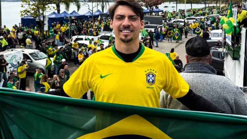 Jair Renan ensaia nova candidatura e mira vaga na Câmara dos Deputados