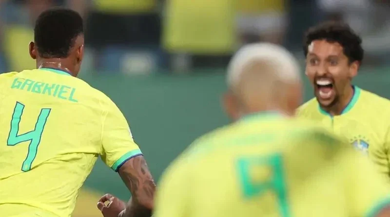 Marquinhos conforta Gabriel Magalhães após cobrança decisiva na Champions: “Perdi pênalti também na Copa do Mundo”