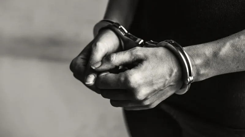 Mulher esfaqueia marido após suspeitar de traição, em Goiatuba
