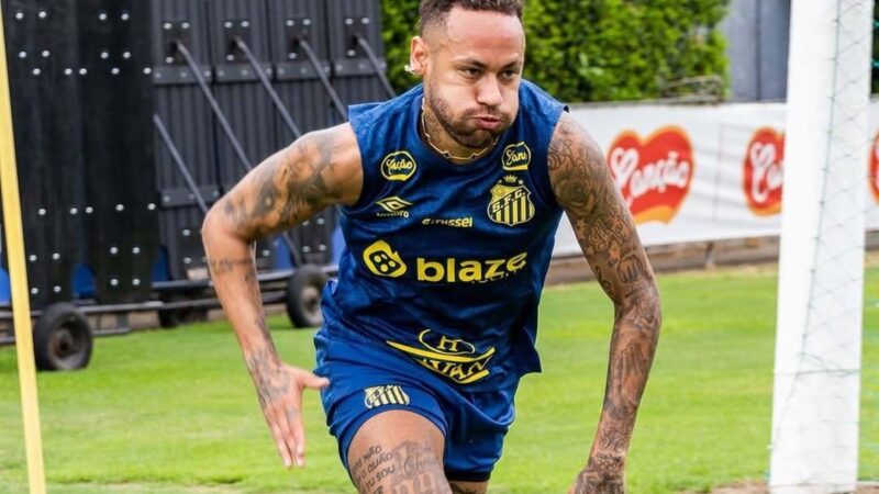 Neymar chega à 4ª Copa com menos gols na carreira