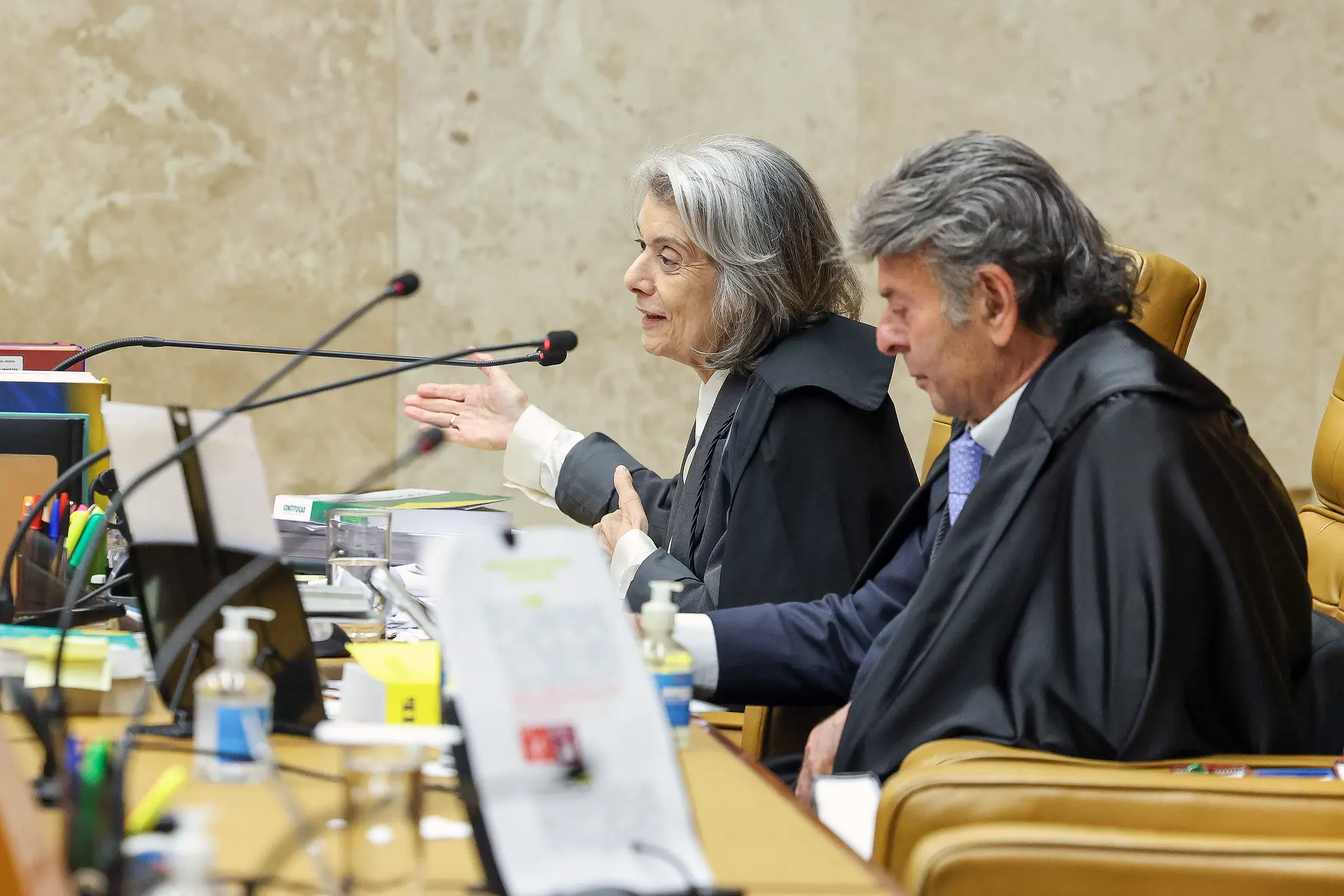 STF valida lei da igualdade salarial entre homens e mulheres