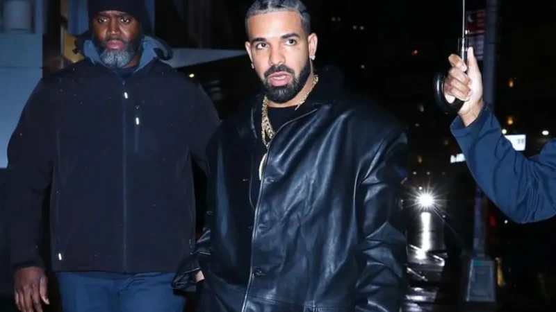 Sem aviso, Drake surpreende fãs com 43 músicas novas