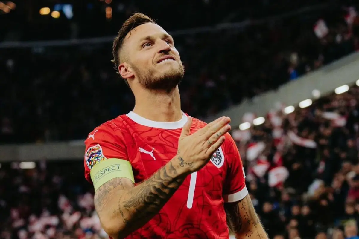 Sem goleiro definido, Áustria convoca jogadores para Copa