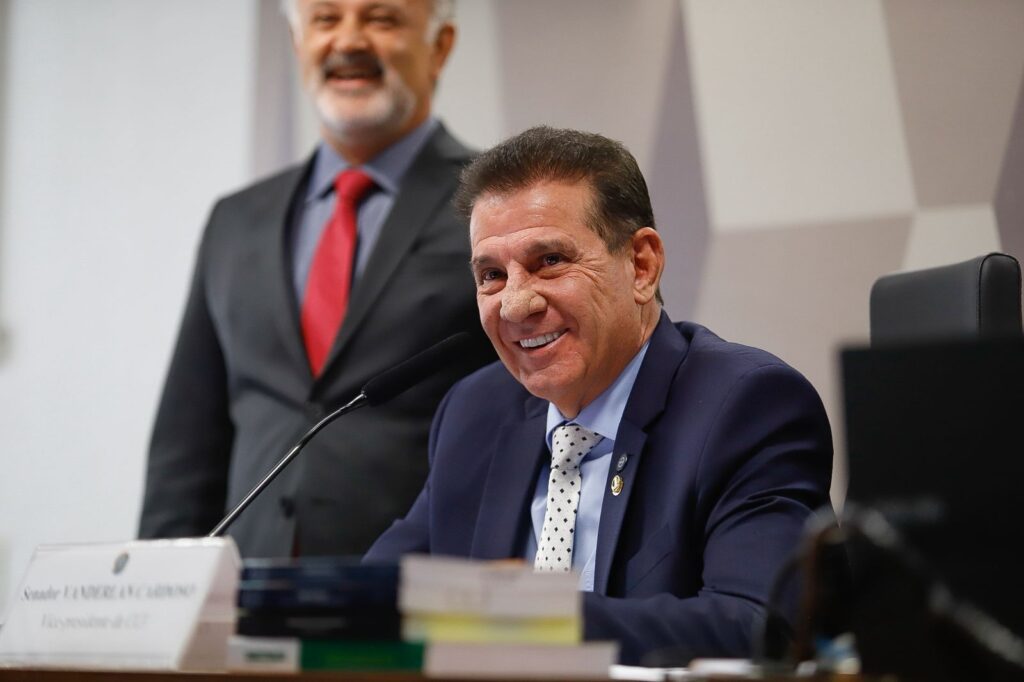 Vanderlan garante obras e mais de R$ 20 milhões a Iporá