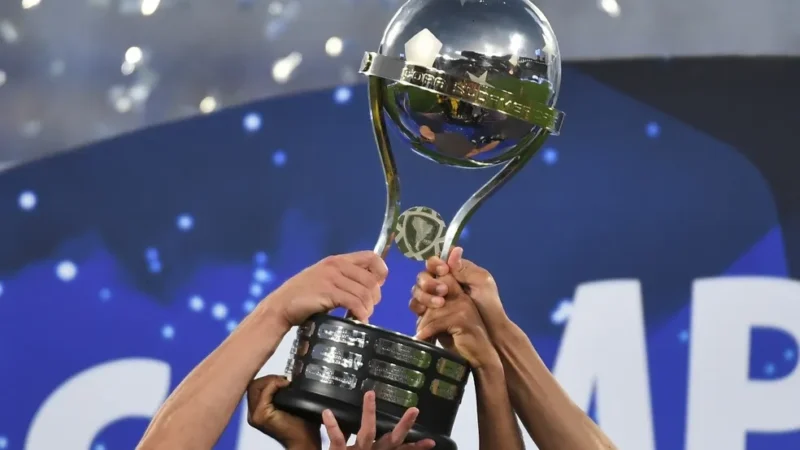 Vasco, Santos, Grêmio e Bragantino conhecem adversários nos playoffs da Sul-Americana