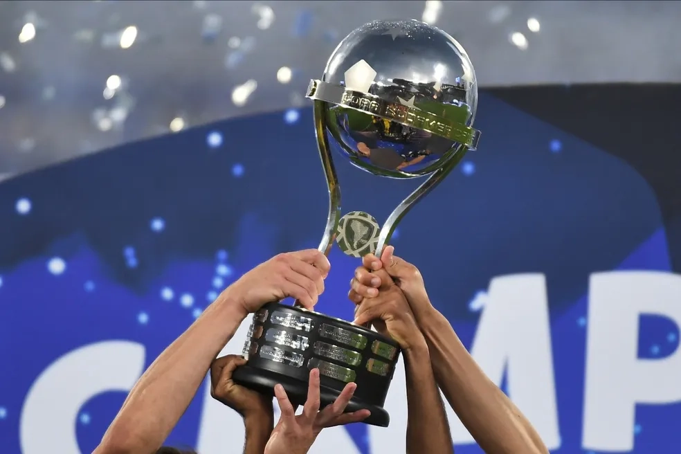 Vasco, Santos, Grêmio e Bragantino conhecem adversários nos playoffs da Sul-Americana