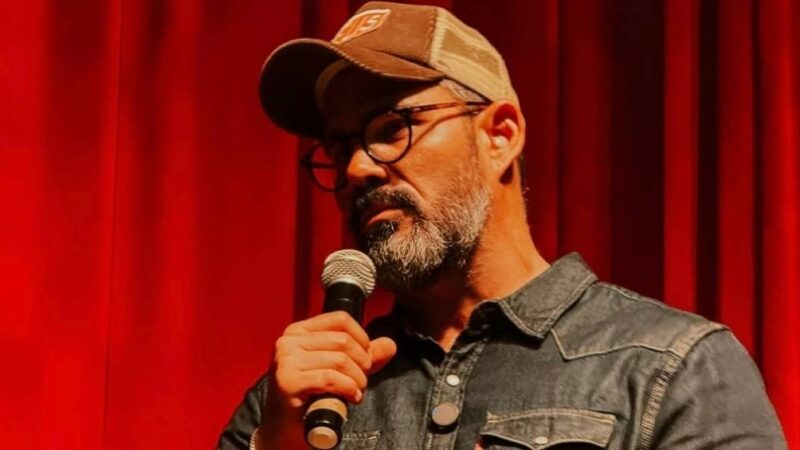 As polêmicas de Juliano Cazarré, dono da bandeira de ‘macho alfa’ sem vergonha