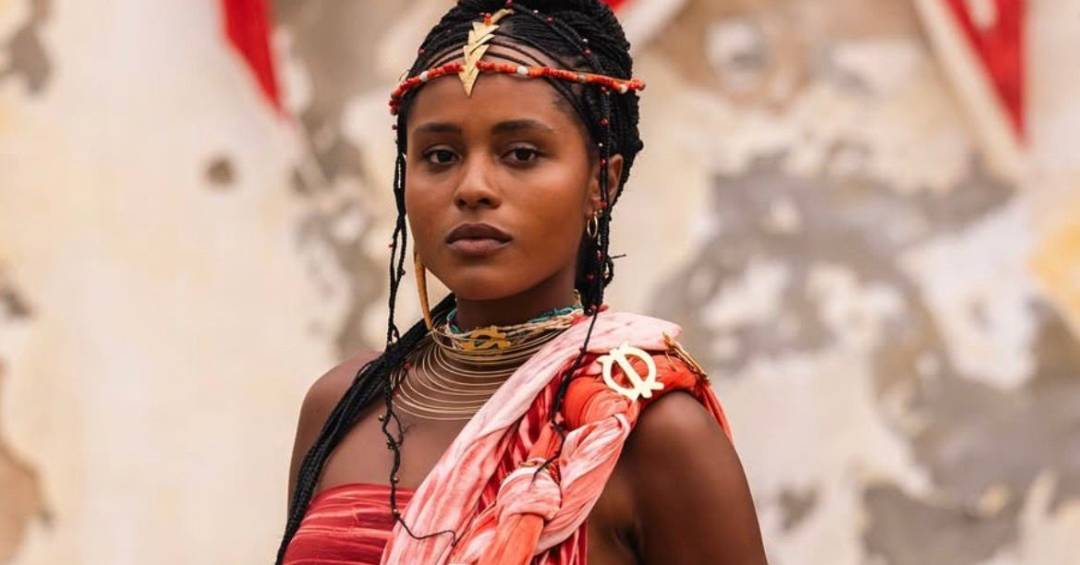 Duda Santos: princesa na TV, romance com Tiago Iorc e sexualidade