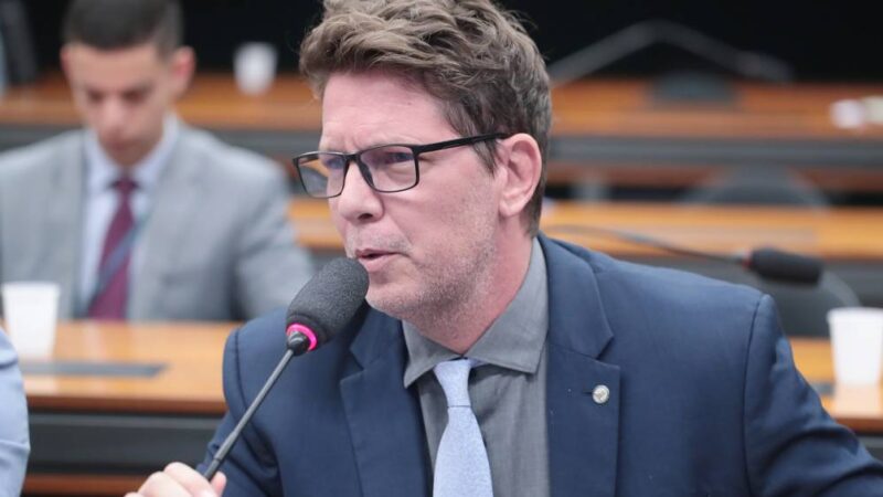 Mário Frias, produtor executivo de ‘Dark Horse’, se manifesta sobre áudio de Flávio