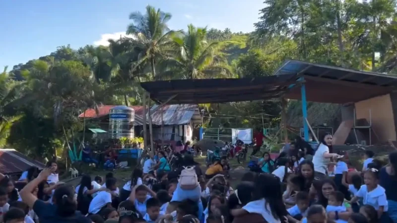 32 mortos após terremoto nas Filipinas; assista aos vídeos