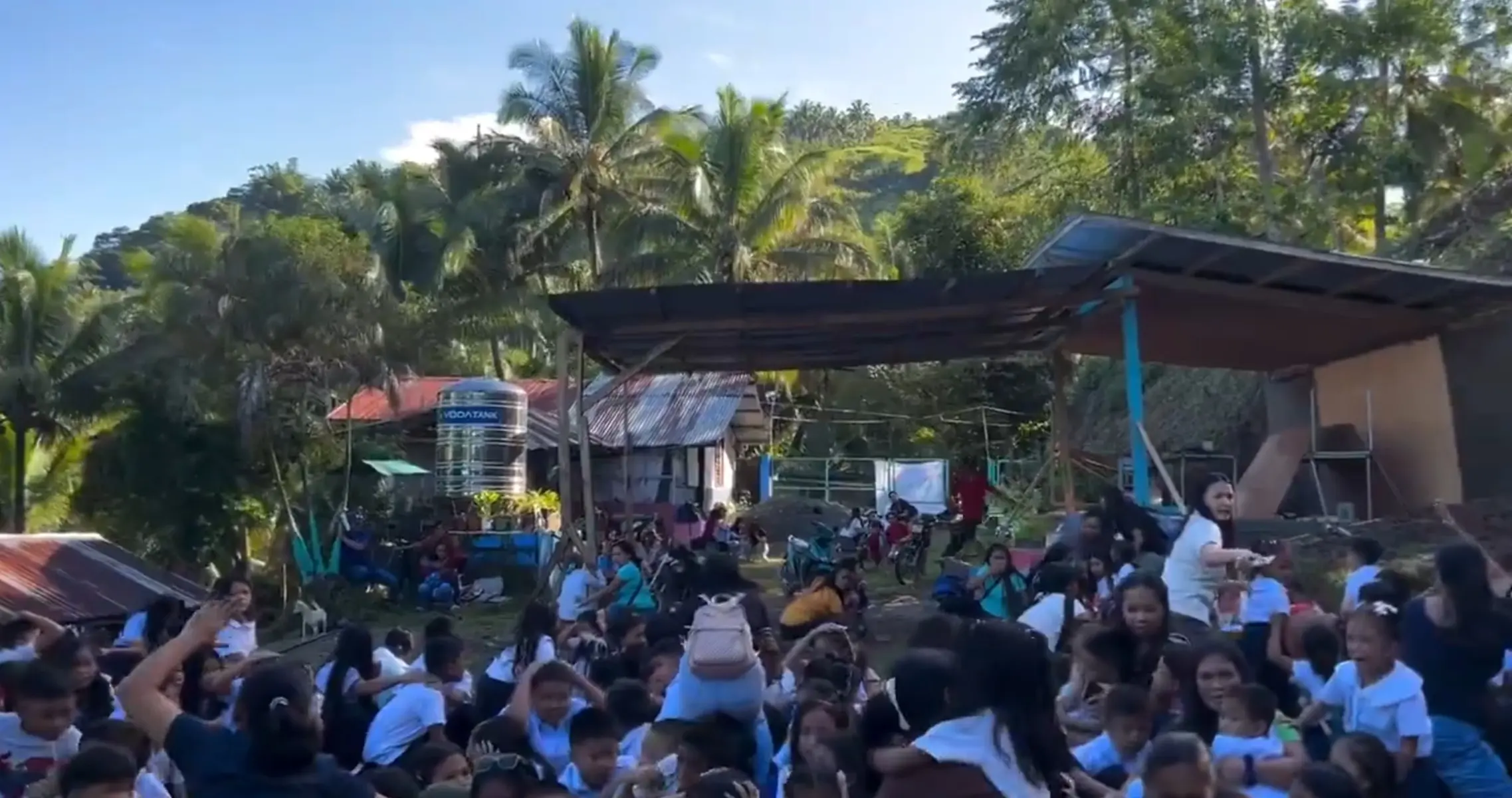 32 mortos após terremoto nas Filipinas; assista aos vídeos