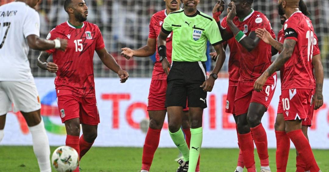 Após ser impedido de entrar nos EUA, árbitro da Somália é cortado da Copa do Mundo