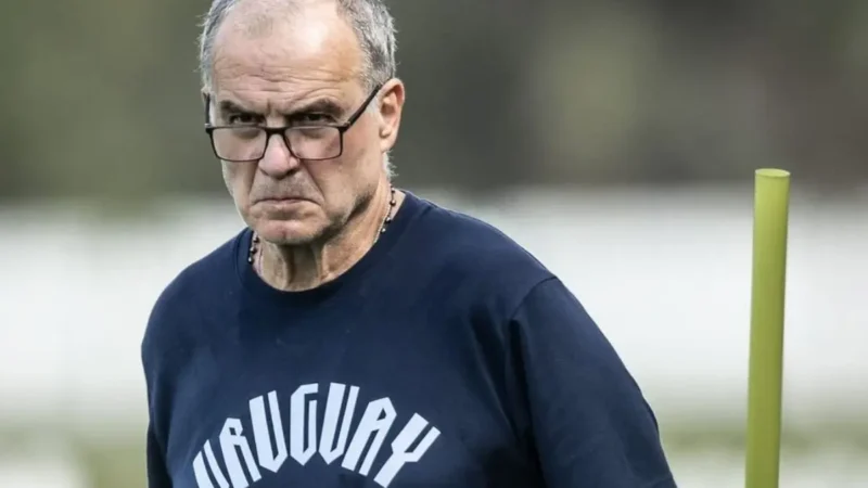 Bielsa: ‘o que deixo para o futebol uruguaio é nada’