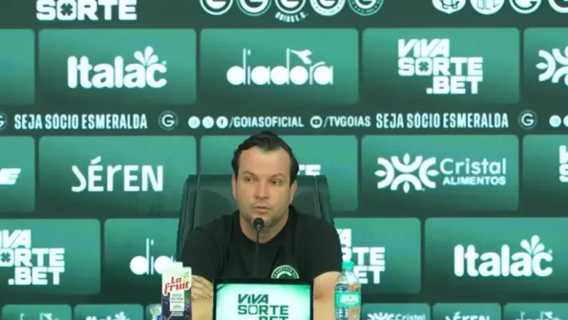 Daniel Paulista após derrota do Goiás: ‘Não vai mais acontecer’