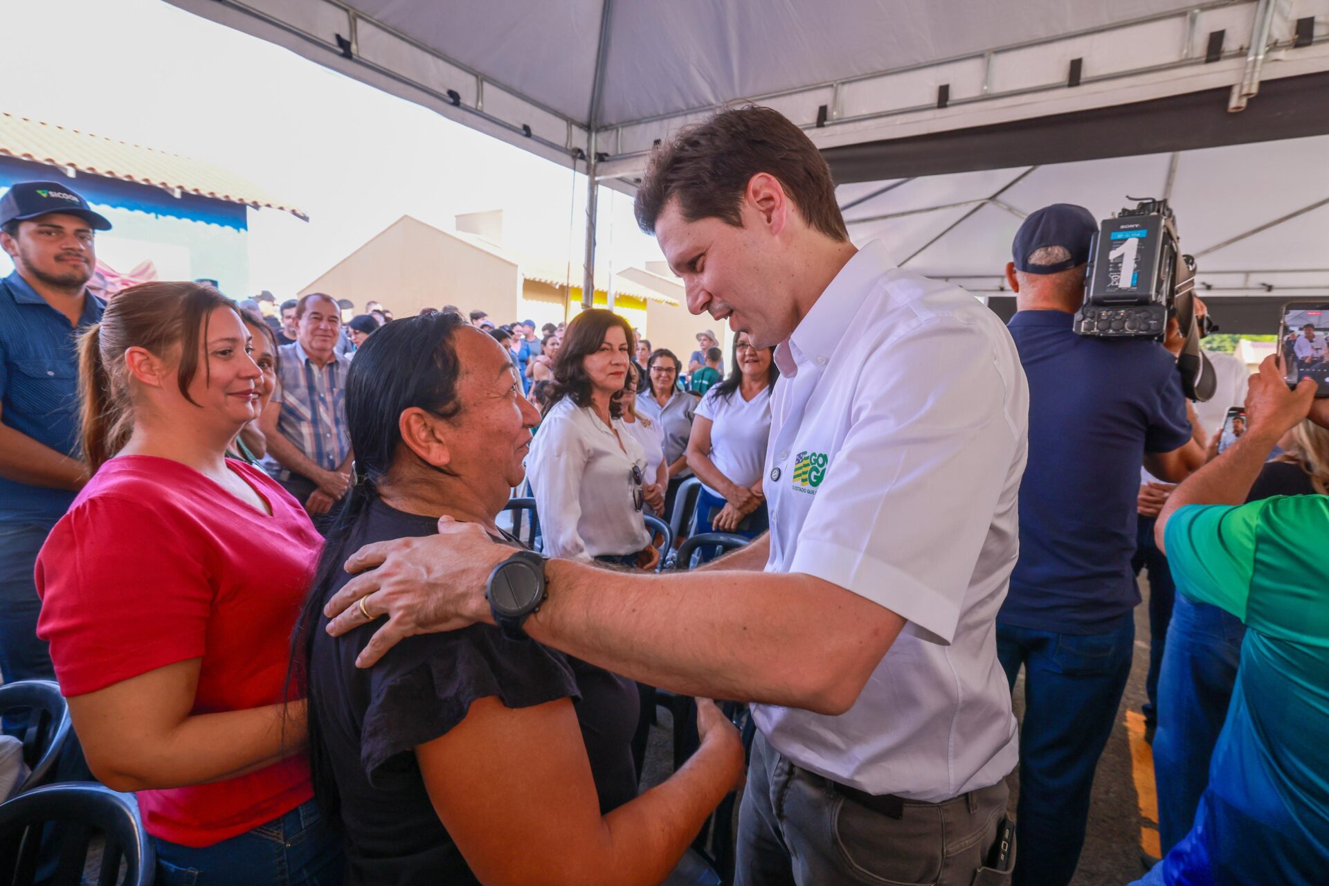 Daniel Vilela destaca qualidade de vida com 54 casas em Goiás