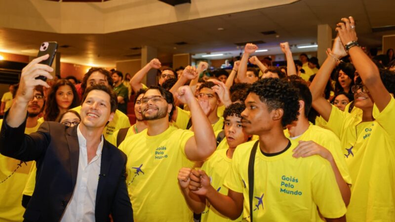 Daniel anuncia 200 intercambistas do Programa Goiás pelo Mundo