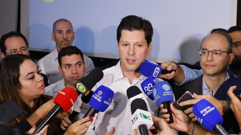 Daniel lança Goiás Tecnologia e Pequibank em Goiânia