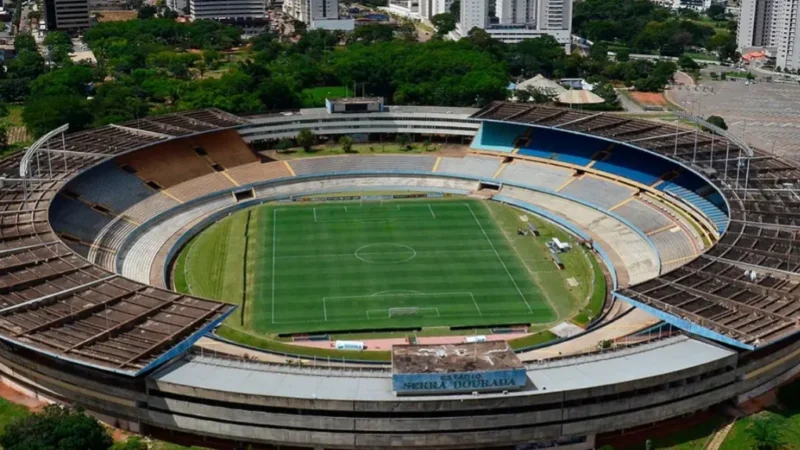 Estádio Serra Dourada sedia último evento antes da reforma