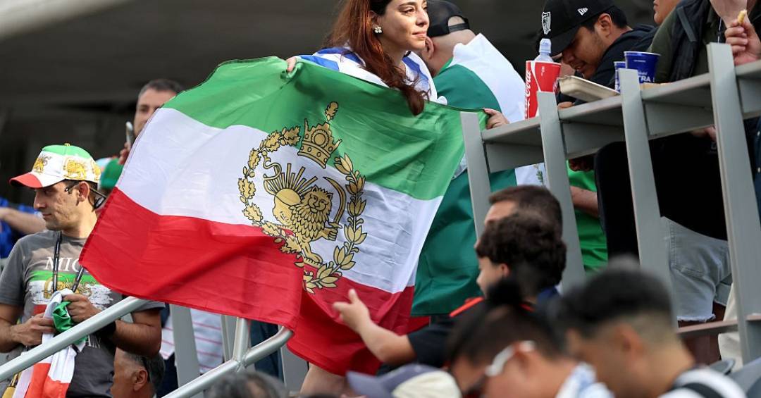 Fifa faz vista grossa para torcida do Irã