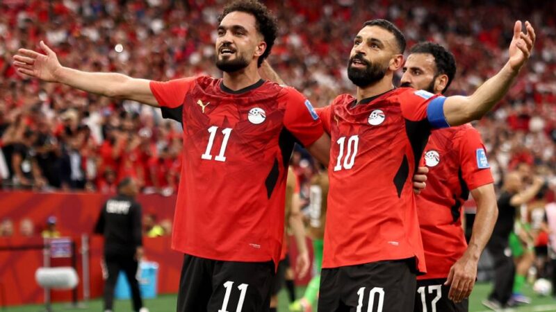 Salah e Zico protagonizam primeira vitória do Egito em Copas do Mundo